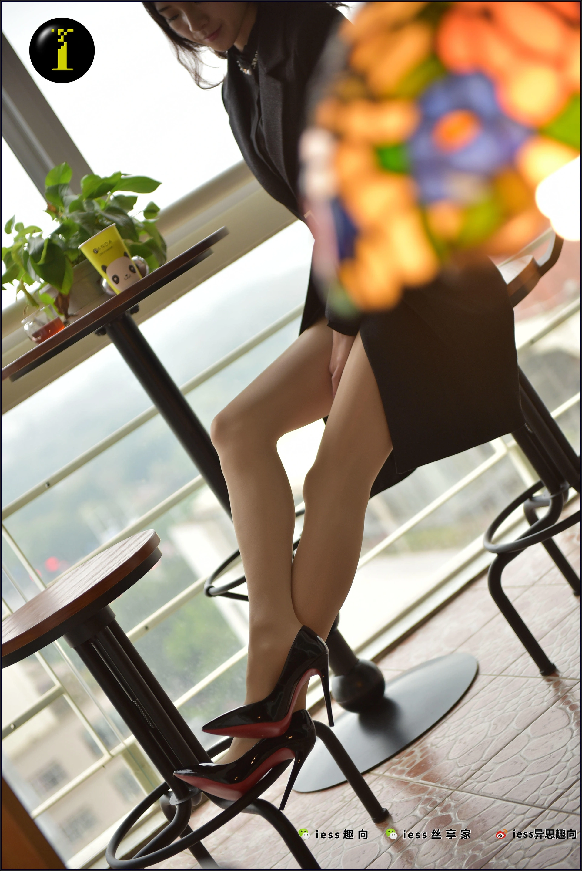 [IESS异思趣向] 普惠集 019 小六 经典裸氨肉色油亮丝第二集 3